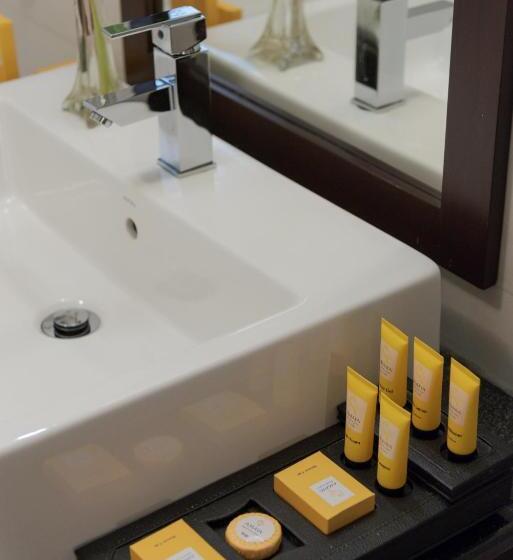 اتاق لوکس, Amaya Hills Kandy