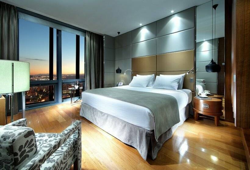 اتاق سوپریور, Eurostars Madrid Tower