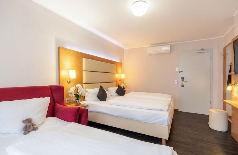 اتاق راحتی سه تخته, Plaza Inn Braunschweig City Süd