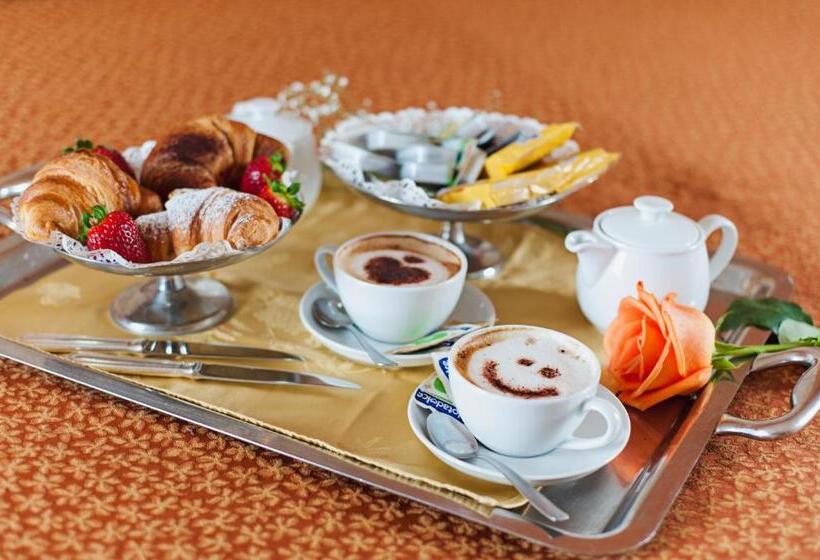 سوییت, Villa Zina Family Resort
