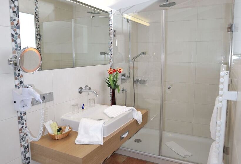 Номер Комфорт, Landhotel Böld Oberammergau