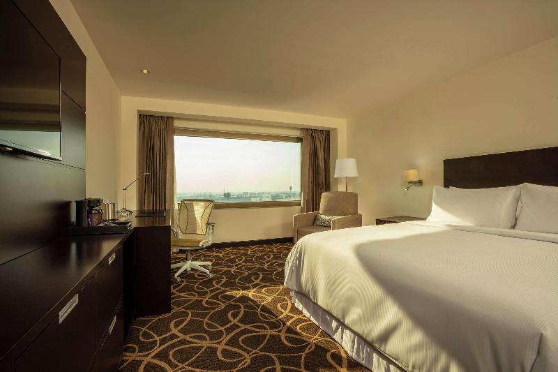 キングサイズベッドのスタンダードルーム, Doubletree By Hilton Toluca