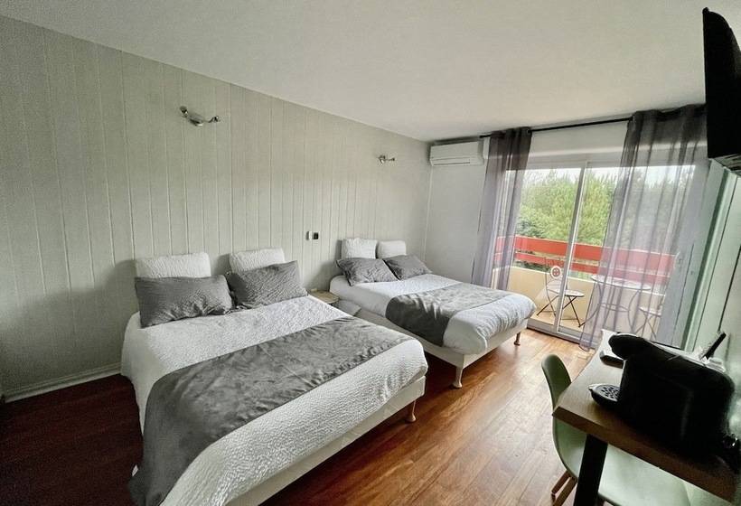 Quarto Quádruplo Estandar, Paris Madrid