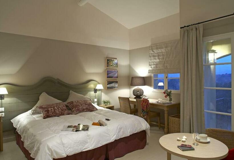 اتاق پرستیژ, Domaine De Saint Endréol Golf & Spa Resort