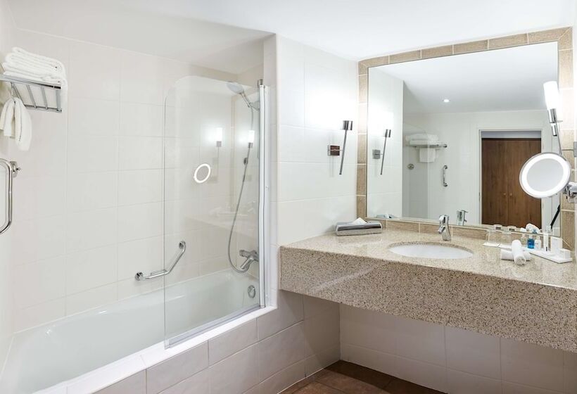 Люкс с Видом, Radisson Blu Hotel Marseille Vieux Port