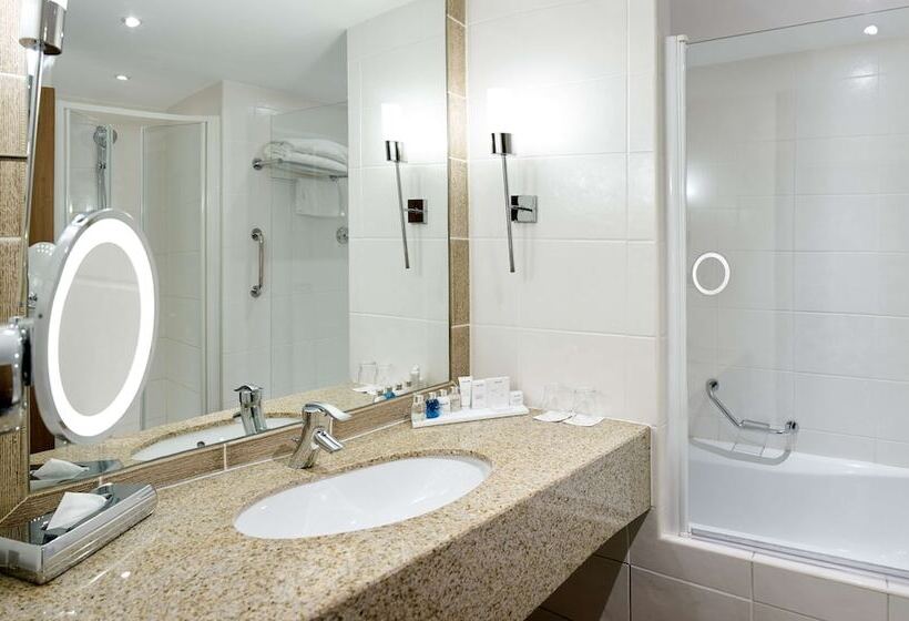 Люкс с Видом, Radisson Blu Hotel Marseille Vieux Port