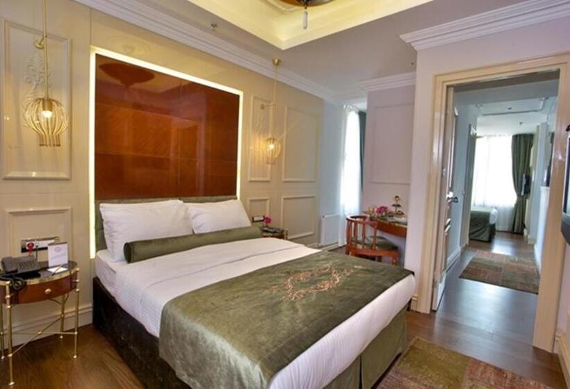 3 Bedroom Suite, Taksim Star