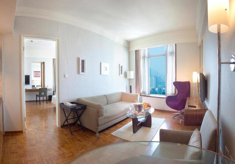 سوییت لوکس, Nina Hotel Causeway Bay