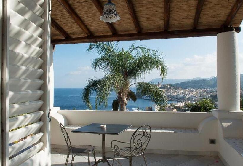 Номер Superior Вид на Море, Villa Enrica   Aeolian Charme