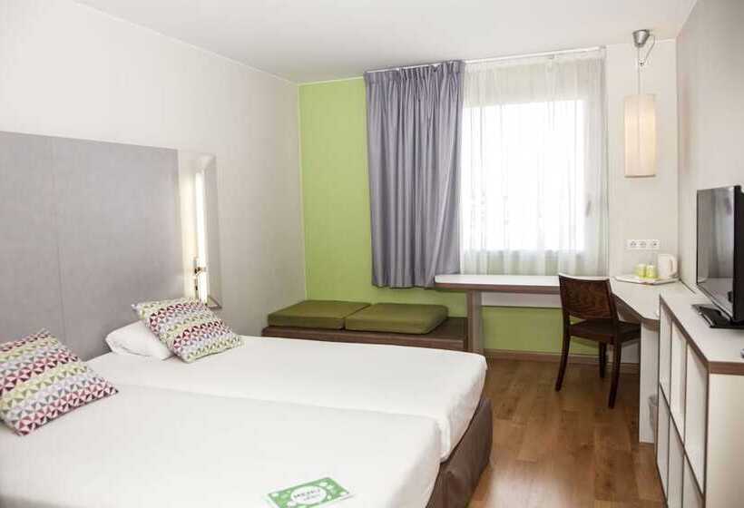 スタンダードルーム, Travelodge Barcelona Cornella Fira