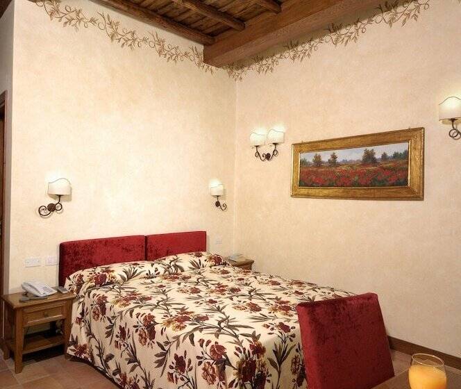 Standard Triple Room, Residenza San Calisto