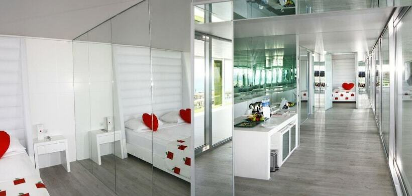 جناح, Adam & Eve   Adult Only