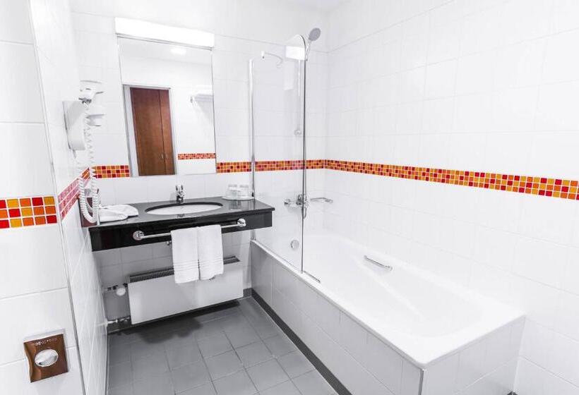 标准间, Courtyard By Marriott Pilsen