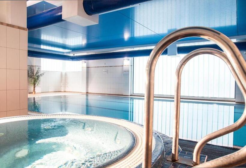 اتاق خانوادگی, Treacys Hotel & Leisure Centre Waterford