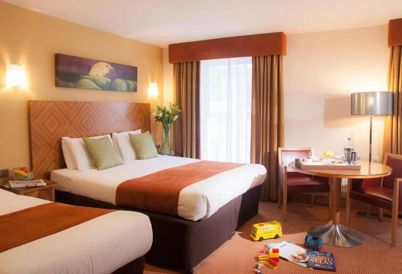 اتاق خانوادگی, Treacys Hotel & Leisure Centre Waterford