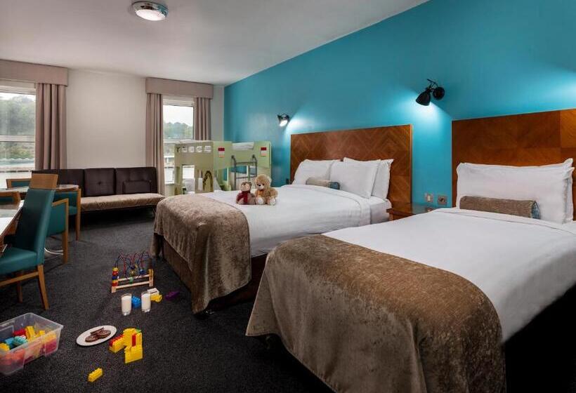 اتاق خانوادگی, Treacys Hotel & Leisure Centre Waterford