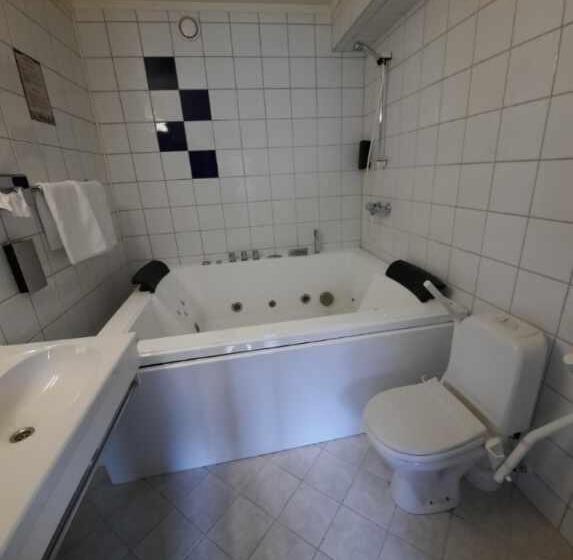 Номер Стандарт, Sunndalsøra Hotell
