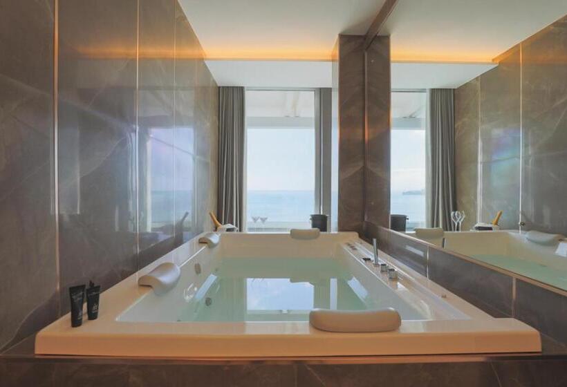 Люкс Кровать Кинг, & Resort Tre Fontane Luxury