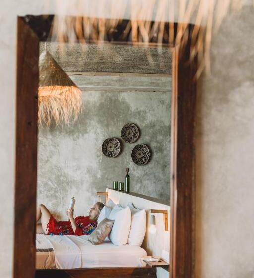 اتاق لوکس با بالکن و چشم‌انداز دریا, Passion Boutique Hotel Zanzibar   Adults Only