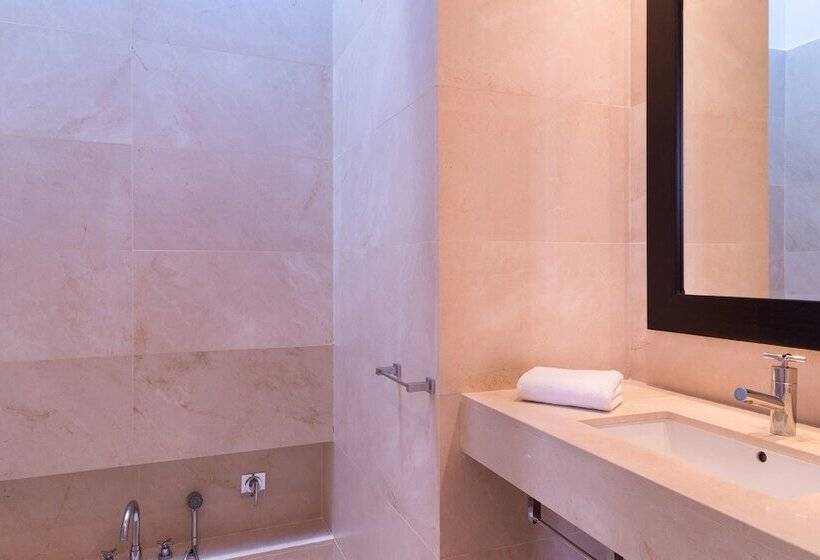 수피리어 룸, Hôtel Spa La Romana, The Originals Relais