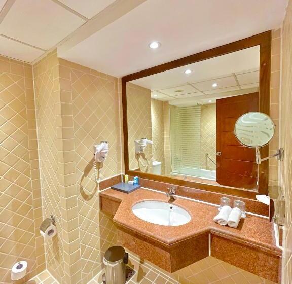 اتاق لوکس یک تخته, Ivy Cyrene Island Aqua Park Resort