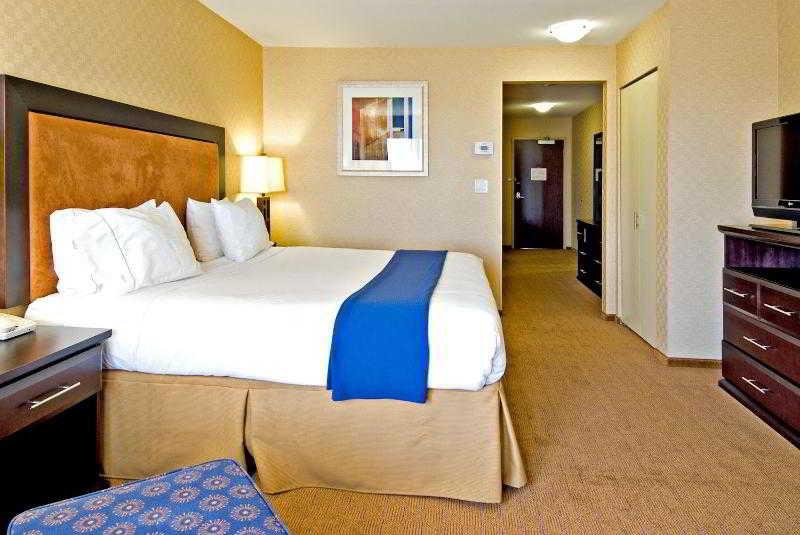 سوئیت با تخت بزرگ, Holiday Inn Express & Suites Riverport Richmond, An Ihg
