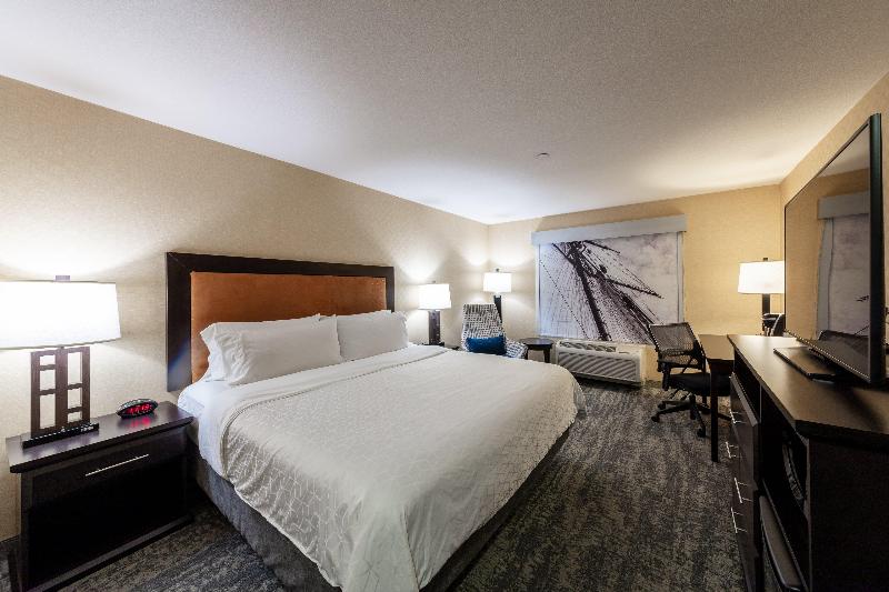 اتاق استاندارد با تخت بزرگ, Holiday Inn Express & Suites Riverport Richmond, An Ihg