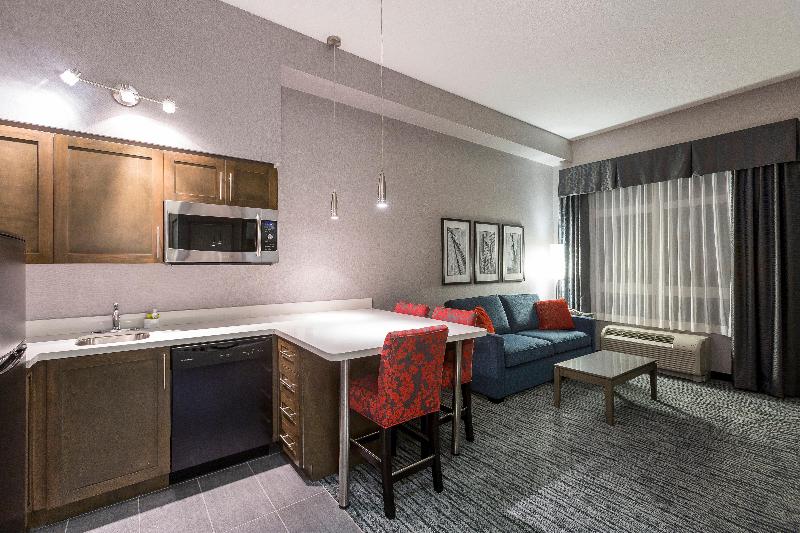 سوئیت اجرایی با تخت کینگ, Holiday Inn Express & Suites Riverport Richmond, An Ihg