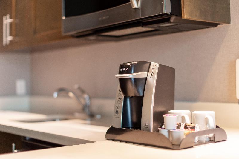 اتاق استاندارد با تخت بزرگ, Holiday Inn Express & Suites Riverport Richmond, An Ihg
