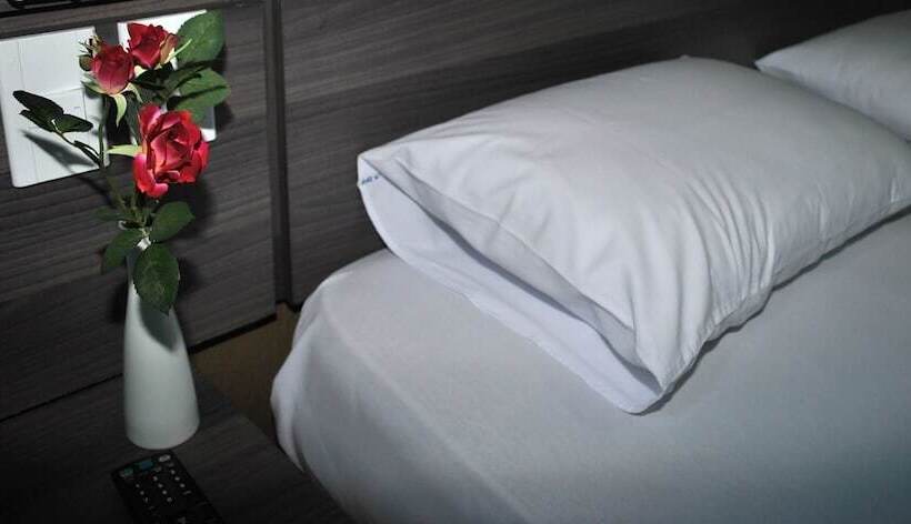 Трехместный Номер Deluxe, Inacio Palace