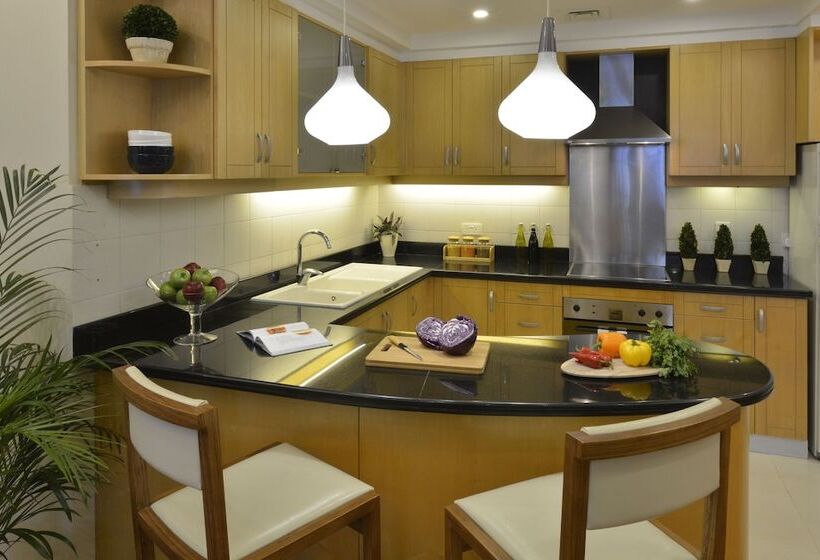آپارتمان مدیریتی 2 خوابه, Somerset Al Fateh Bahrain