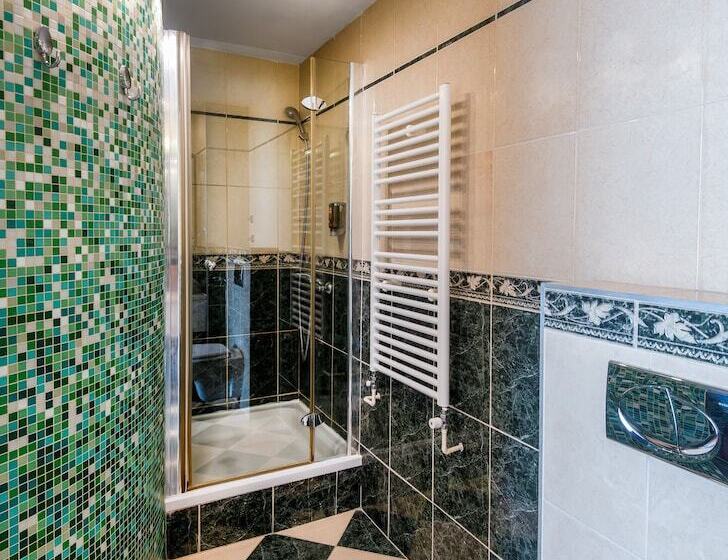 اتاق راحتی با چشم‌انداز دریا, Hunguest Hotel Sun Resort