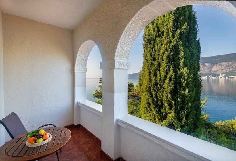 اتاق راحتی با چشم‌انداز دریا, Hunguest Hotel Sun Resort