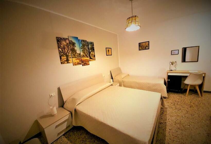 اتاق استاندارد سه نفره, Paisà B&b