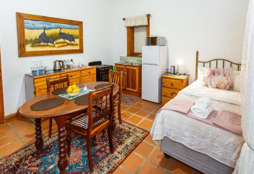 Семейный Номер, Ravenscliff Manor