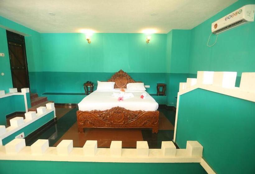 Люкс, Hillfort Hotels & Resorts Yelagiri