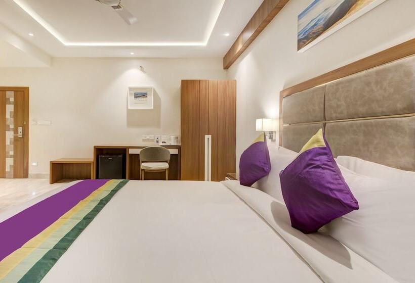 标准间, Treebo Premium Tahoora International