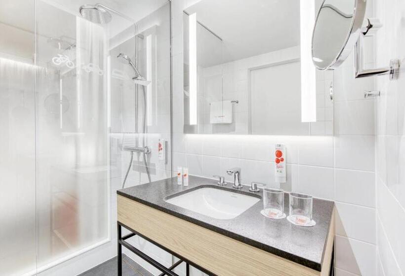 اتاق استاندارد, Intercityhotel Wiesbaden