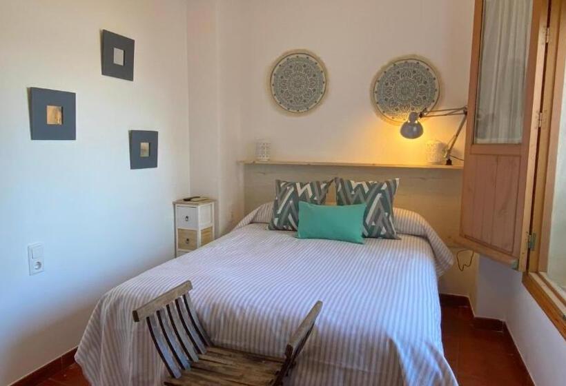 اتاق اکونومی, Hostel Plaza Mayor Corredera