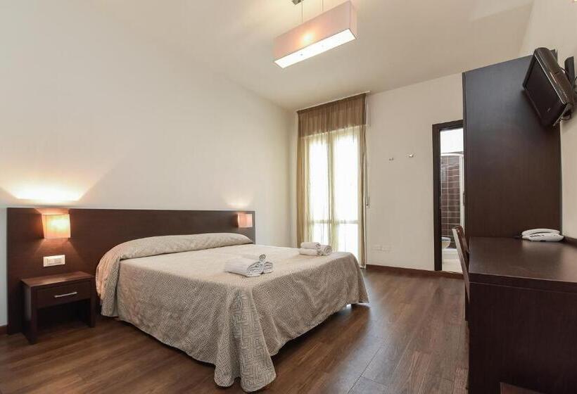 Quarto Superior Quádruplo, Diamante