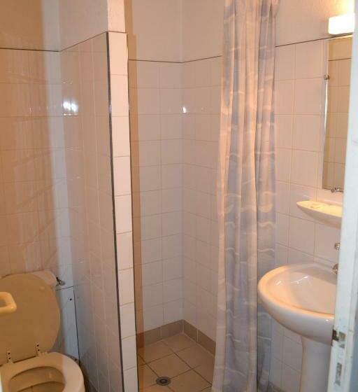 Номер Стандарт, Auberge Les Sibourgs