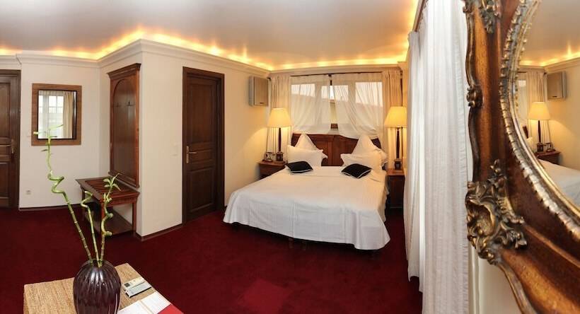 استودیو اجرایی, Domenii Plaza By Residence Hotels