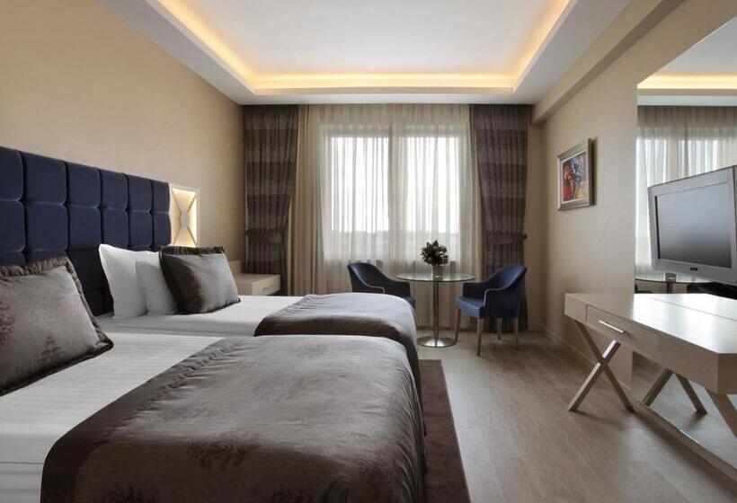 Executive Oda, Wow Istanbul