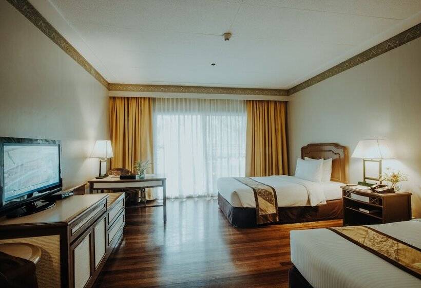 Номер Deluxe, Waterfront Insular Hotel Davao