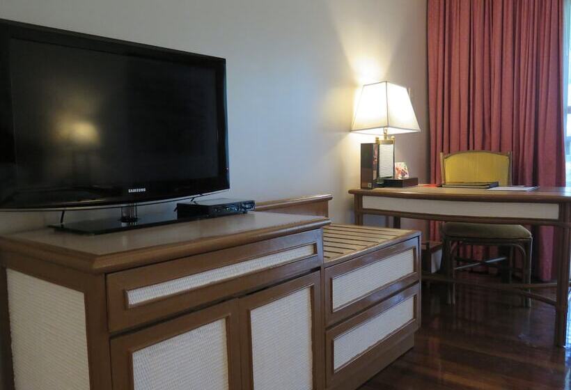 Номер Премиум, Waterfront Insular Hotel Davao