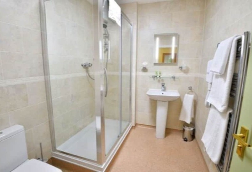 Quarto Estandar, The Crown