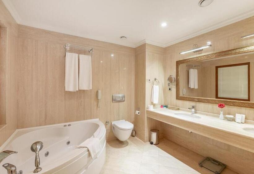 اتاق استاندارد چهار تخته, The Sign şile Hotel & Spa