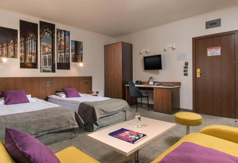 디럭스 룸, Forum Hotel Self Check In Stara Zagora