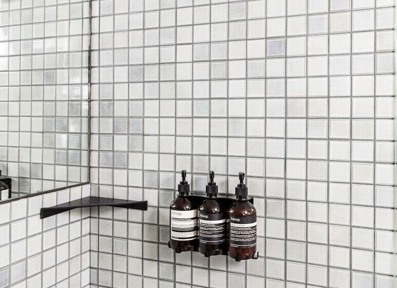 带2个双人床的标准工作室, June West La, A Member Of Design Hotels