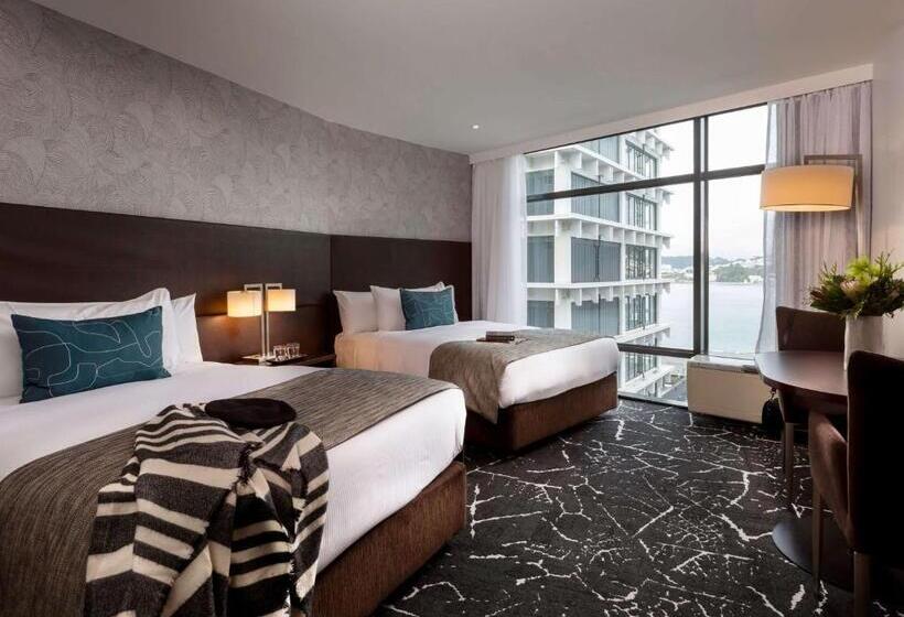 اتاق اجرایی با مشاهده, Rydges Wellington